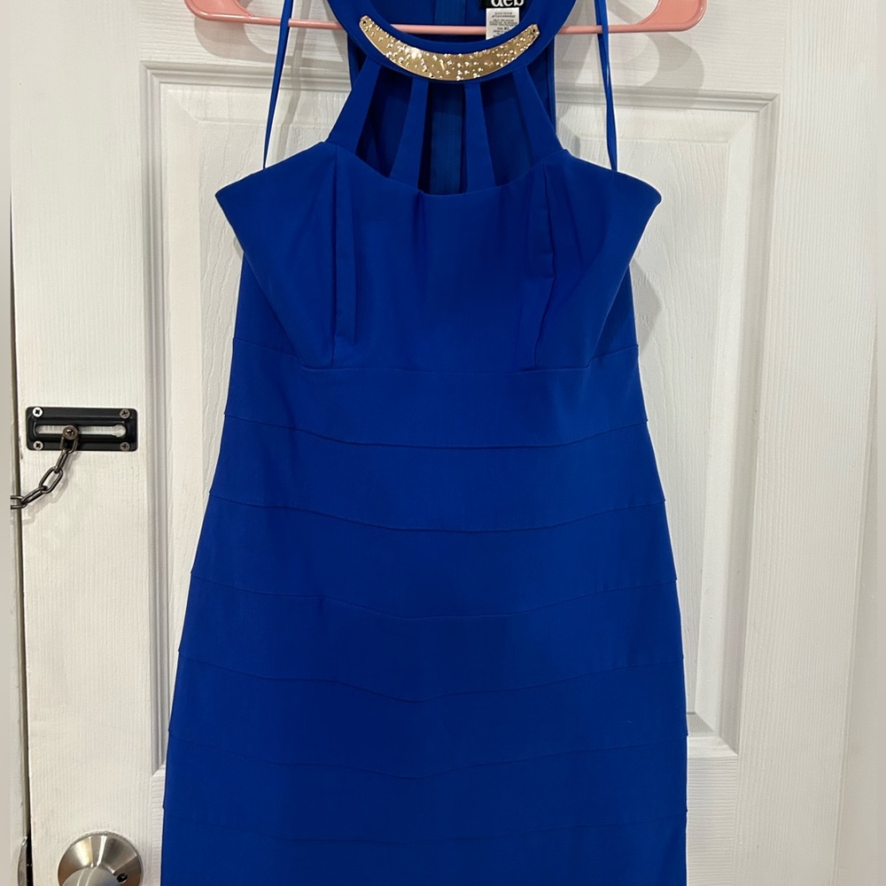 Blue Form fitting cocktail dress